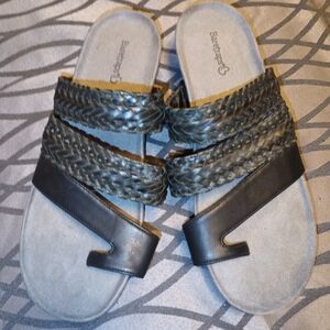 BareTraps Black Braided Sandals